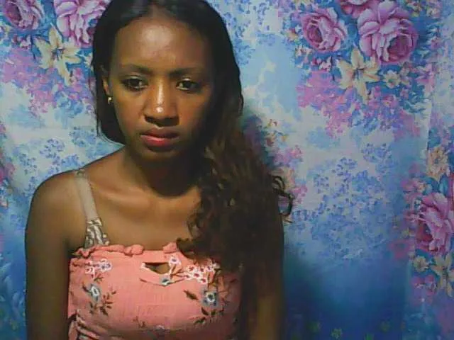 Live sex webcam photo for Pragiha #272587563