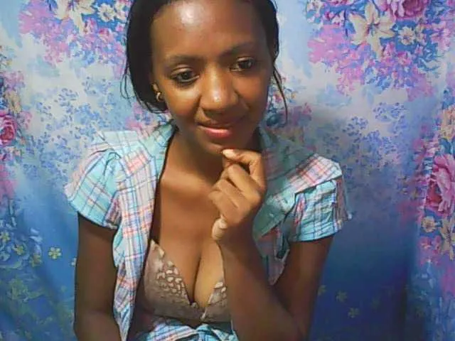 Live sex webcam photo for Pragiha #272643445