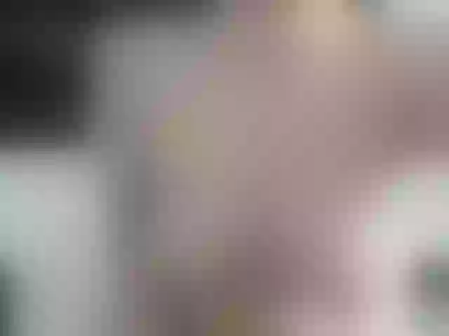 Live sex webcam photo for PreciousAilly #273269248