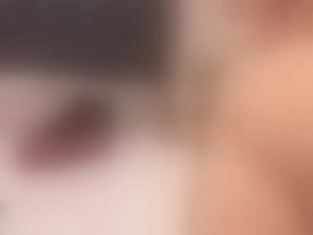 Live sex webcam photo for PreciousAilly #294372802
