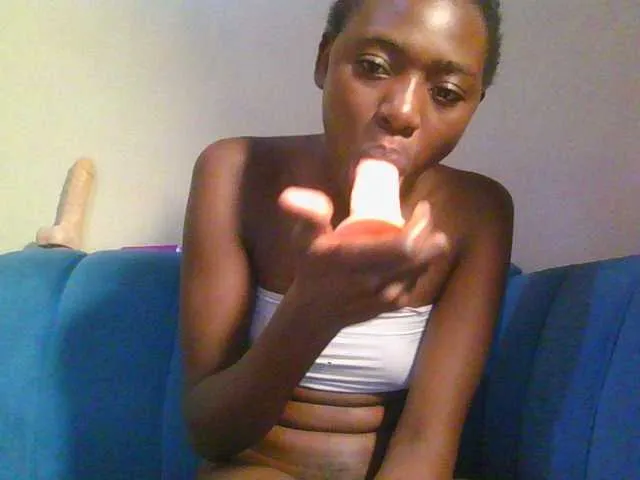 Live sex webcam photo for Preetygirl #292998957