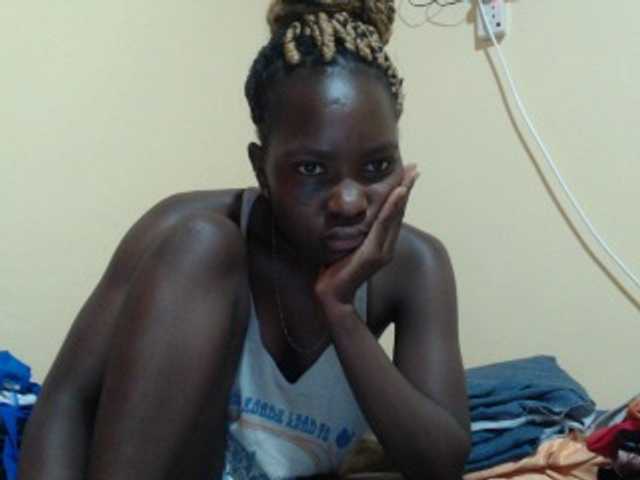 Live sex webcam photo for Preetysweeton #272588017