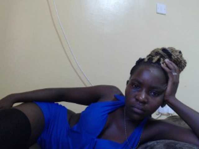 Live sex webcam photo for Preetysweeton #272596239