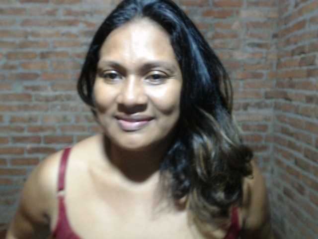 Live sex webcam photo for Pretty-8 #277542948