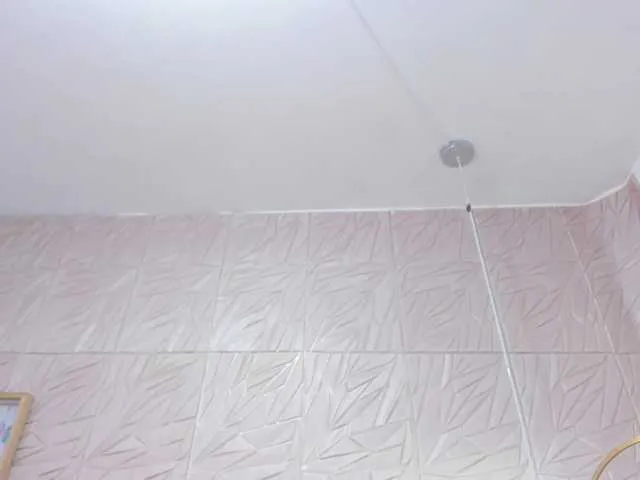 Live sex webcam photo for Pretty-BigBoobs #290181171