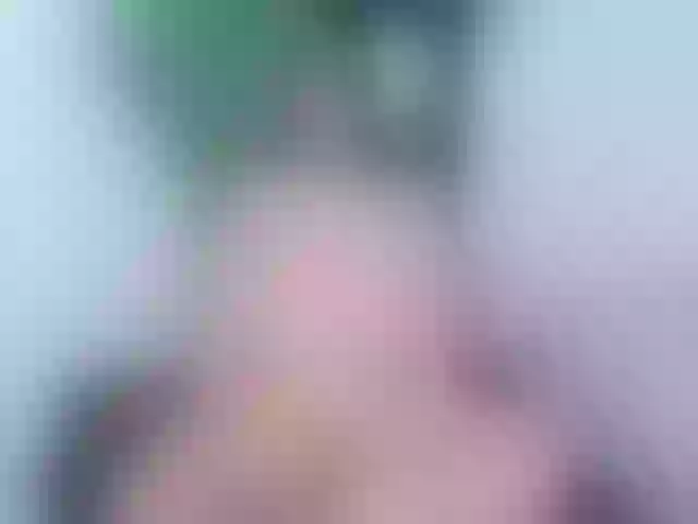 Live sex webcam photo for Pretty-BigBoobs #290418876