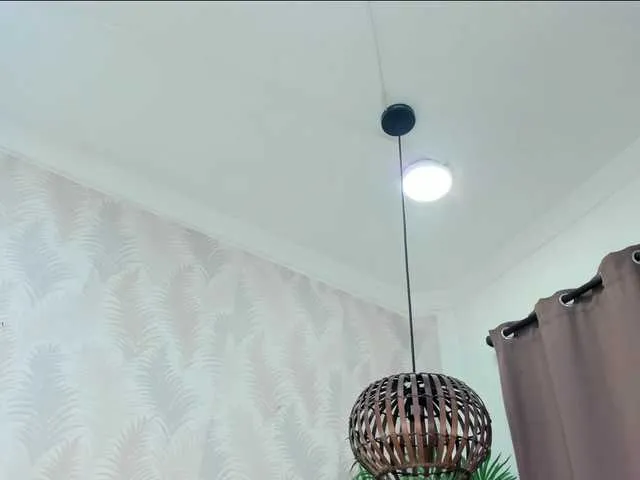 Live sex webcam photo for Pretty-BigBoobs #291025104