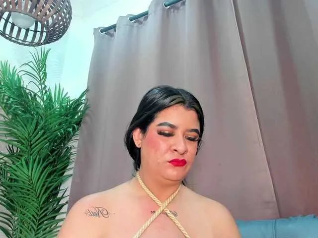 Live sex webcam photo for Pretty-BigBoobs #291510417