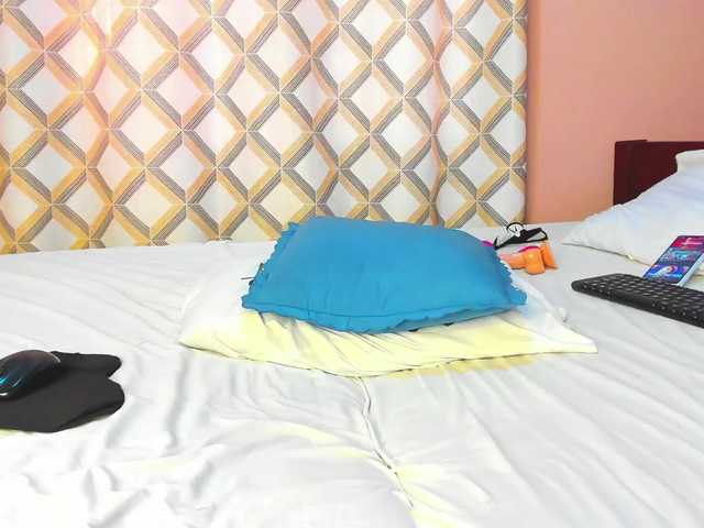 Live sex webcam photo for Pretty-Mama #276063446