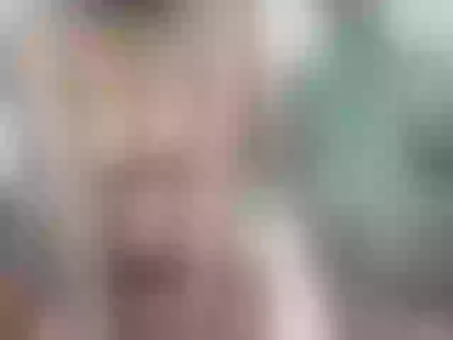 Live sex webcam photo for Pretty-Queen #276012642