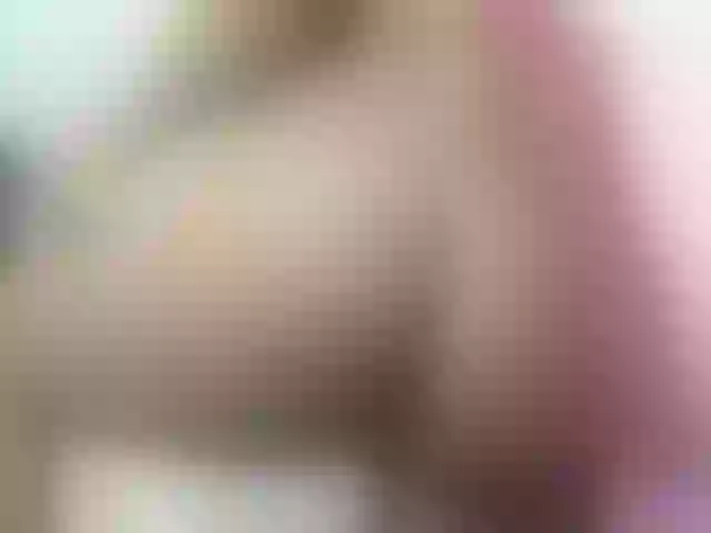 Live sex webcam photo for Pretty-Queen #277302521