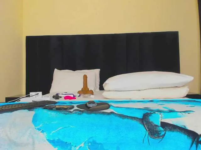 Live sex webcam photo for Pretty-Queen #292213263