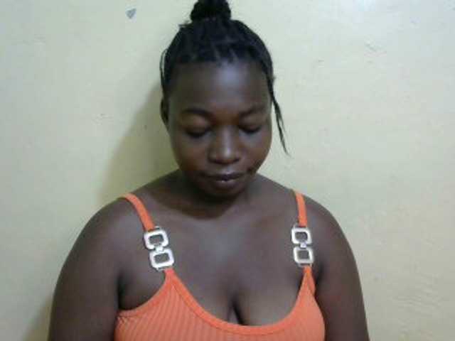 Live sex webcam photo for Pretty-horny #277727656