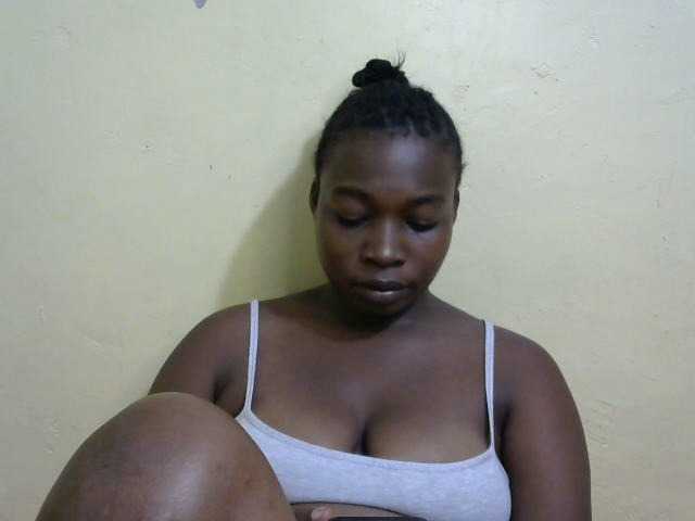 Live sex webcam photo for Pretty-horny #277759043