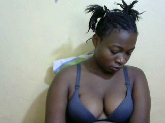 Live sex webcam photo for Pretty-horny #277774724