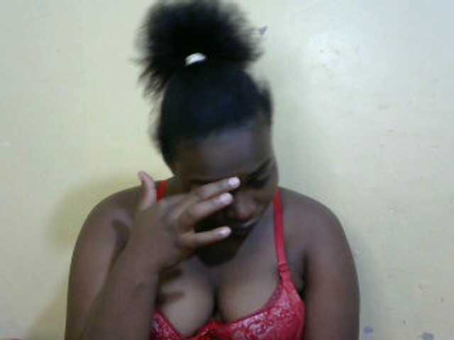 Live sex webcam photo for Pretty-horny #278032612