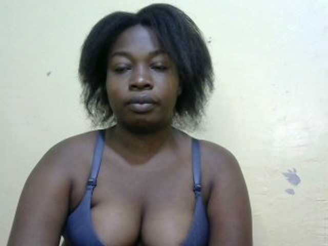 Live sex webcam photo for Pretty-horny #278144926