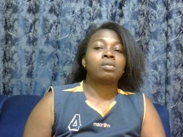 Live sex webcam photo for Pretty-horny #290348095