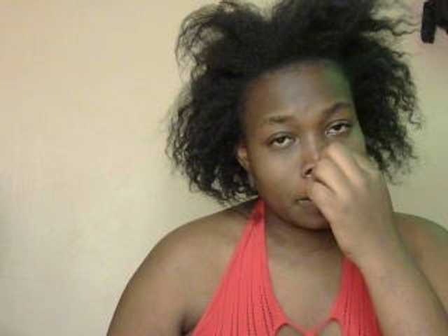 Live sex webcam photo for Pretty-horny #290952688