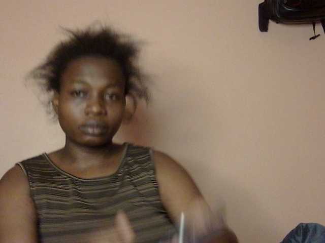 Live sex webcam photo for Pretty-horny #290978757