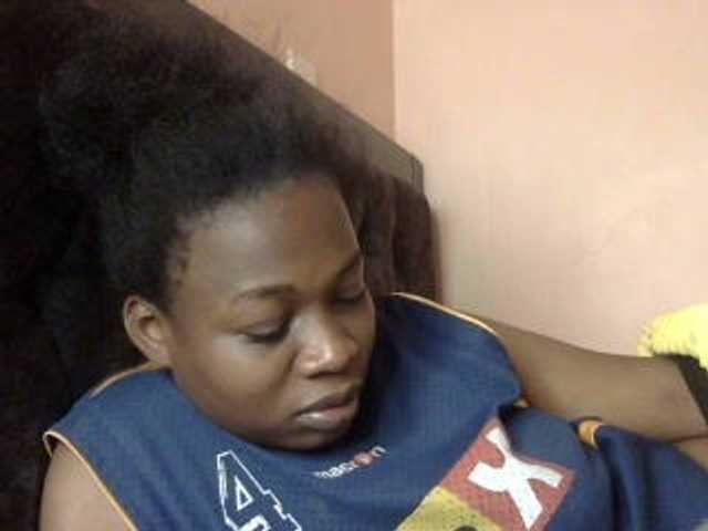 Live sex webcam photo for Pretty-horny #290995470