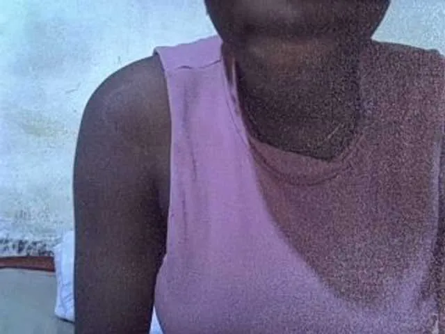 Live sex webcam photo for Pretty-princess #291014394