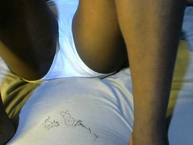 Live sex webcam photo for Pretty-princess #291440634