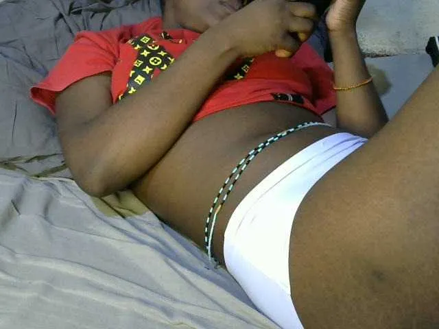 Live sex webcam photo for Pretty-princess #291753128