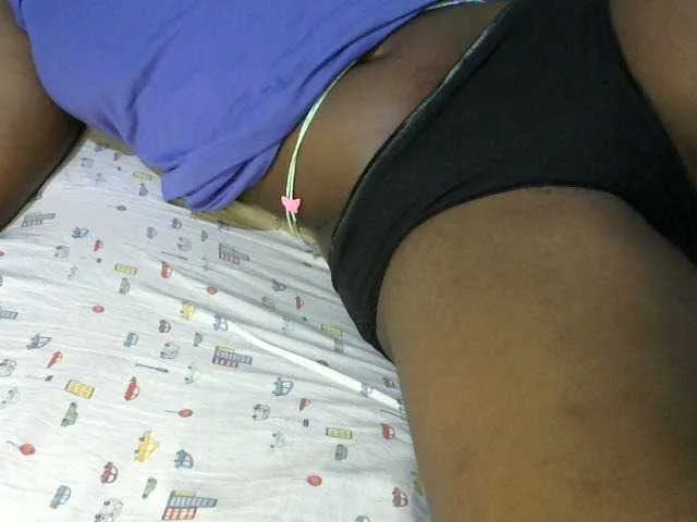 Live sex webcam photo for Pretty-princess #292126197
