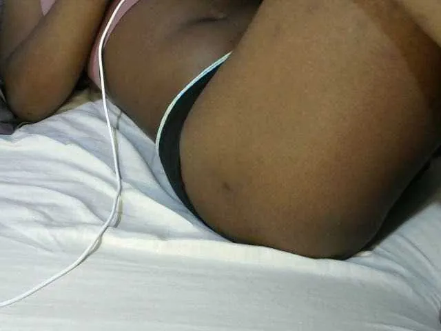 Live sex webcam photo for Pretty-princess #292154823