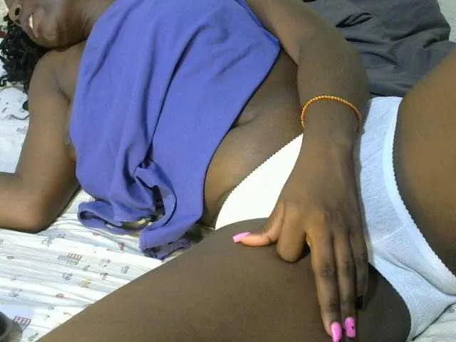 Live sex webcam photo for Pretty-princess #292816189