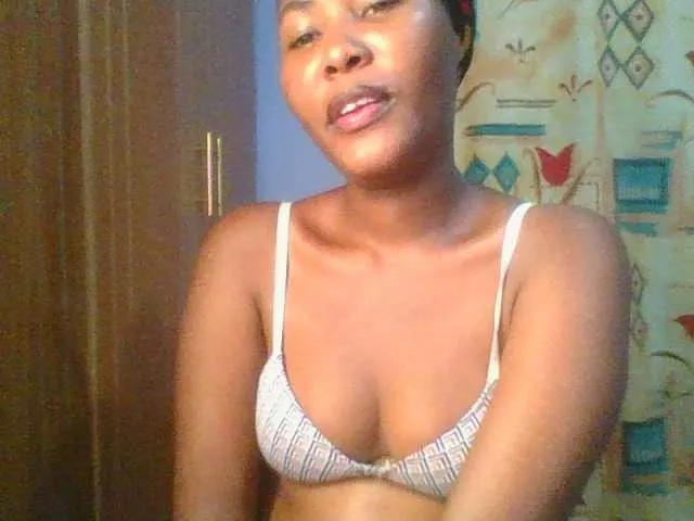 Live sex webcam photo for Pretty-thalia1 #292385574
