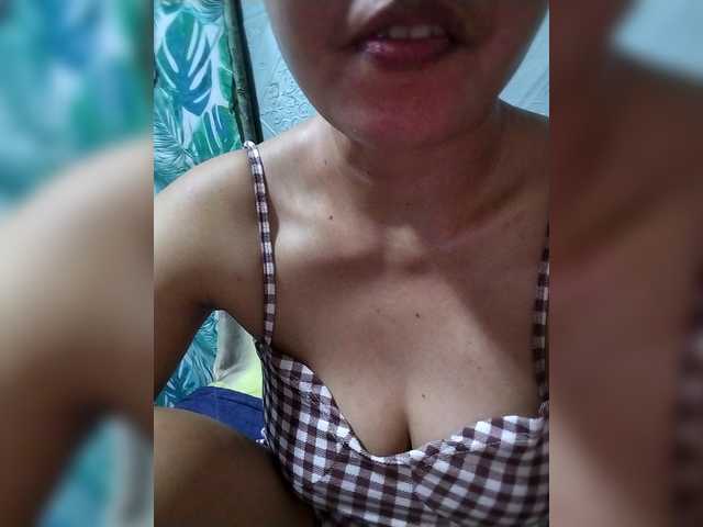 Live sex webcam photo for Pretty30 #292141057