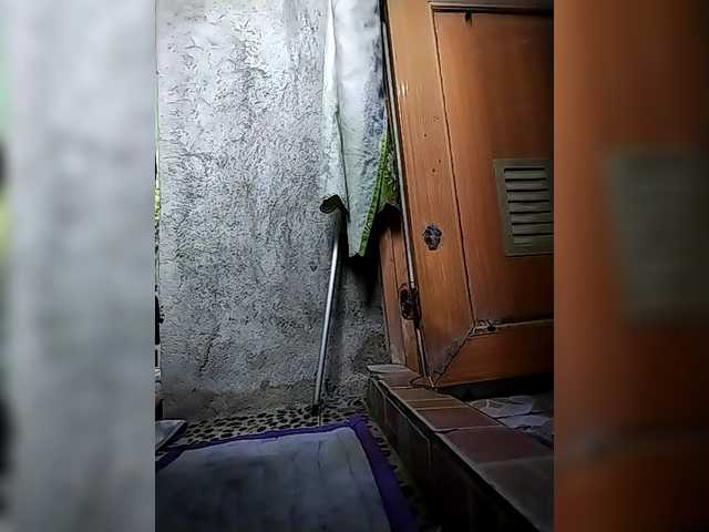 Live sex webcam photo for Pretty30 #292153771