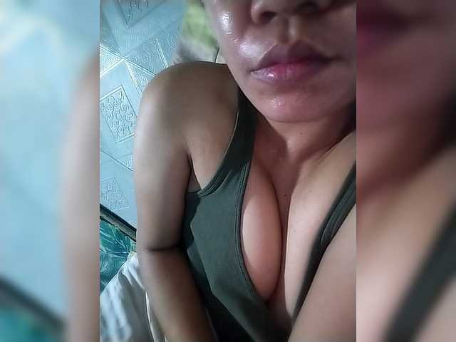 Live sex webcam photo for Pretty30 #292217641