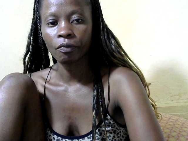 Live sex webcam photo for PrettyAlianah #292154824