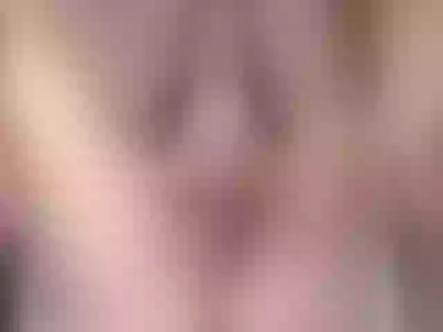 Live sex webcam photo for PrettyAriel #291249152