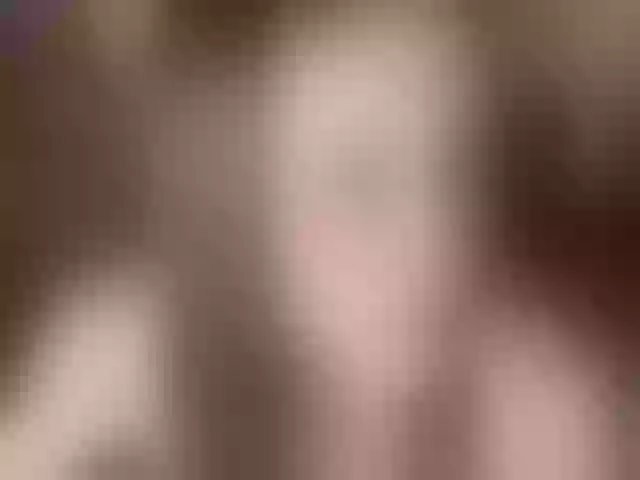 Live sex webcam photo for PrettyAriel #291934980