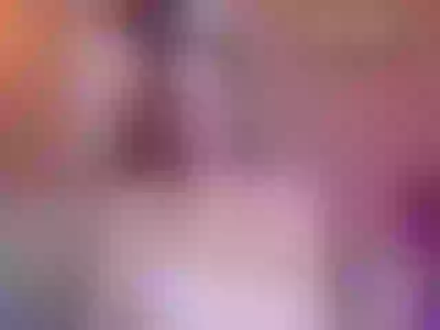 Live sex webcam photo for PrettyAriel #292038055