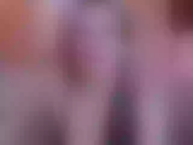 Live sex webcam photo for PrettyAriel #292043228
