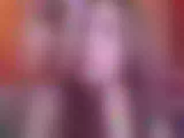 Live sex webcam photo for PrettyAriel #292177786
