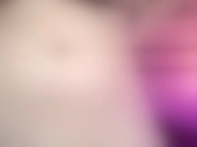 Live sex webcam photo for PrettyAriel #292398484