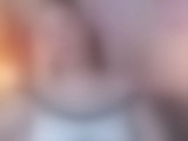 Live sex webcam photo for PrettyAriel #292561557