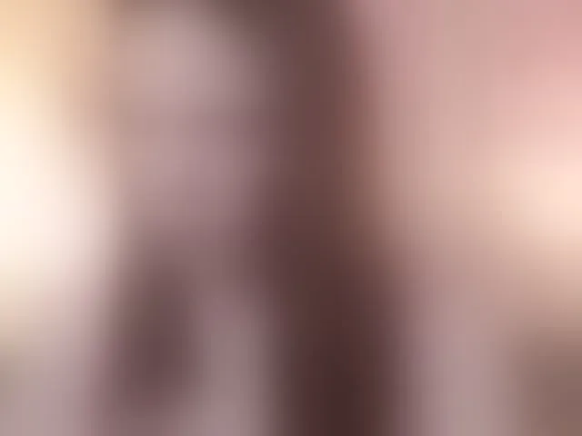 Live sex webcam photo for PrettyAriel #293086038
