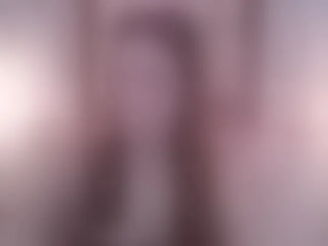 Live sex webcam photo for PrettyAriel #293648501