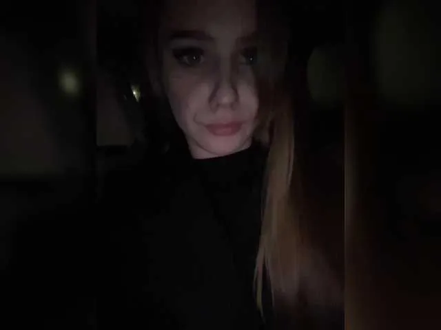 Live sex webcam photo for PrettyKatea #271817334