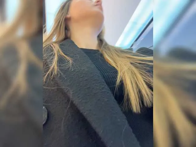 Live sex webcam photo for PrettyKatea #272941120