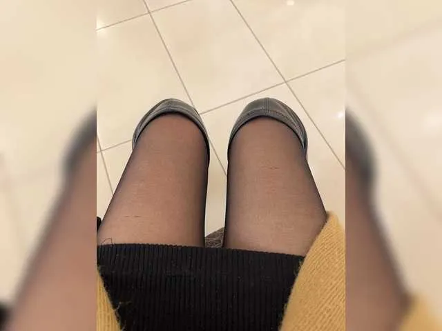 Live sex webcam photo for PrettyKatea #273062588