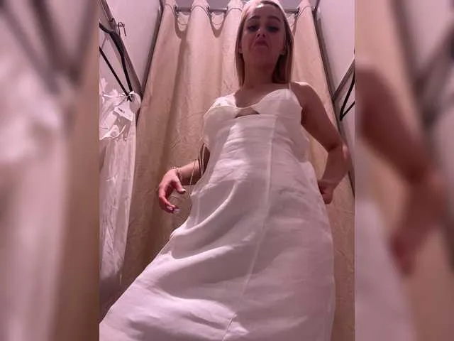 Live sex webcam photo for PrettyKatea #273635238