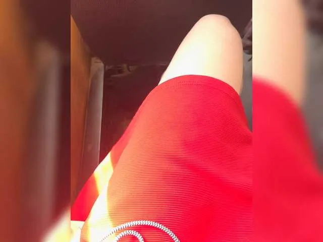 Live sex webcam photo for PrettyKatea #273751992